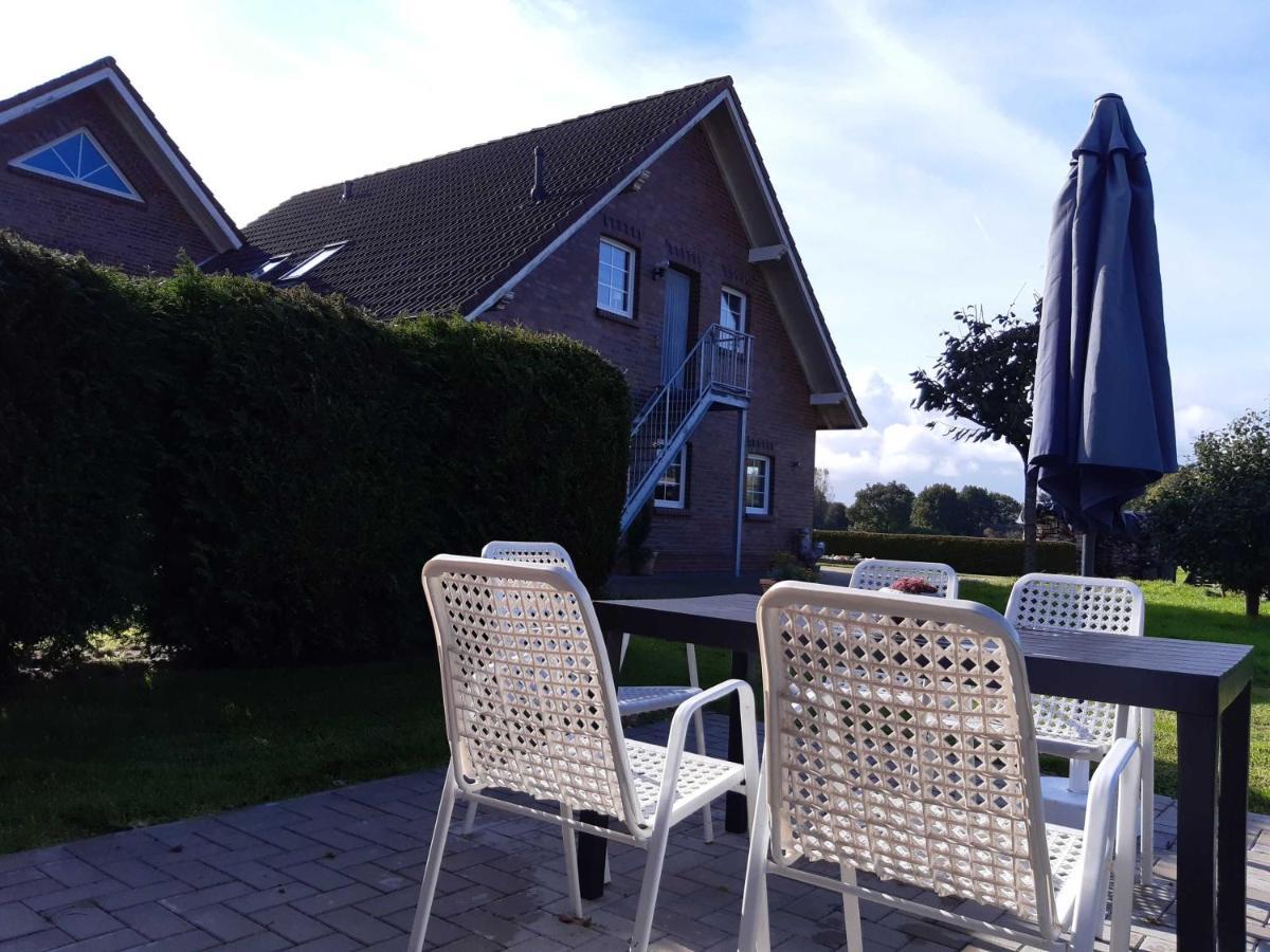 Helgas Ferienwohnung 4 Sterne Südbrookmerland Zewnętrze zdjęcie